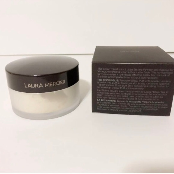 Laura Mercier Translucent Loose Setting Powder - Picture 3 of 4